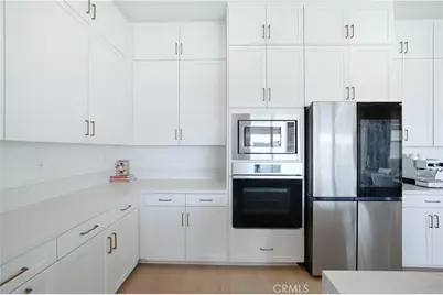 15957 Butterfly Drive, Fontana, CA 92336 - Photo 13