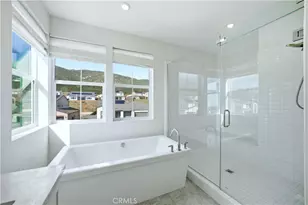 15957 Butterfly Dr, Fontana, CA 92336 - Photo 23