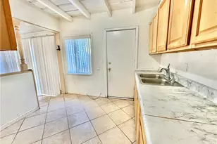 3303 Otono Ct, San Bernardino, CA 92407 - Photo 9