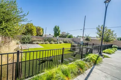 214 Bonita Lane, Rialto, CA 92376 - Photo 45