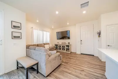 214 Bonita Lane, Rialto, CA 92376 - Photo 17