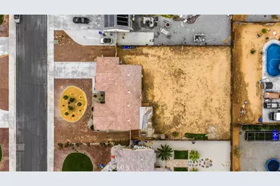 21266 Colombard, Apple Valley, CA 92308 - Photo 49