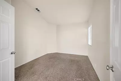 21266 Colombard, Apple Valley, CA 92308 - Photo 29