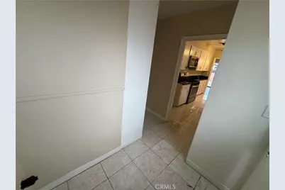 9256 Swinton Avenue, North Hills, CA 91343 - Photo 29