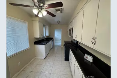 9256 Swinton Avenue, North Hills, CA 91343 - Photo 25