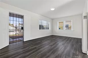 1300 W 90th St, Los Angeles, CA 90044 - Photo 9