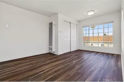 1300 W 90th Street, Los Angeles, CA 90044 - Photo 33