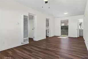 1300 W 90th St, Los Angeles, CA 90044 - Photo 23