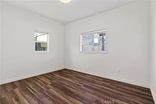 1300 W 90th St, Los Angeles, CA 90044 - Photo 27