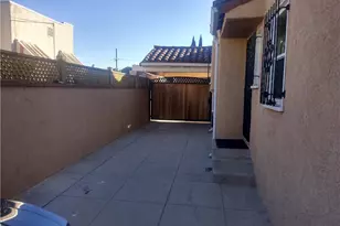 2035 W 71st, Los Angeles, CA 90047 - Photo 31