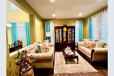 29754 Maxmillian, Murrieta, CA 92563 - Photo 5