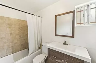 342 W 56th, Los Angeles, CA 90037 - Photo 13