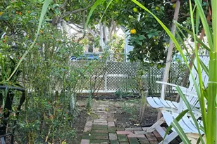 351 E 92nd, Los Angeles, CA 90003 - Photo 17