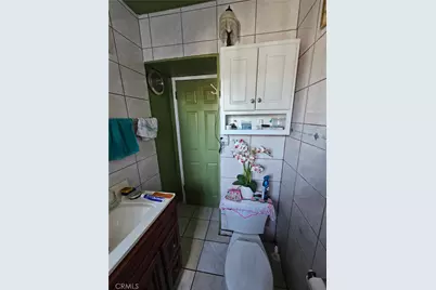 351 E 92nd, Los Angeles, CA 90003 - Photo 5