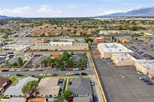 610 S Olive Ave, Rialto, CA 92376 - Photo 39