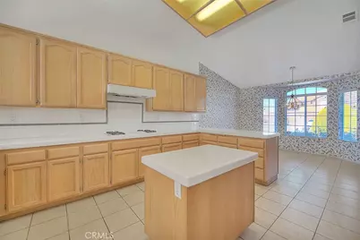 19149 Catalina, Apple Valley, CA 92308 - Photo 21