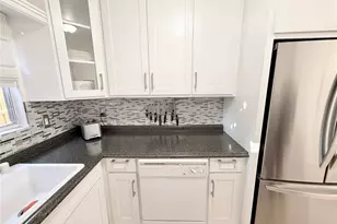 14265 Terra Bella St, Panorama City, CA 91402 - Photo 9