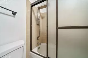 115 E Rosewood Ct, Ontario, CA 91764 - Photo 19