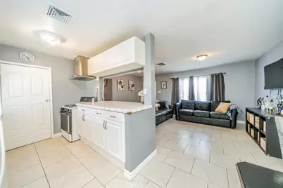 8573 Williams, Fontana, CA 92335 - Photo 17