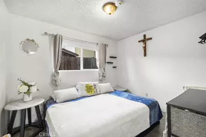 2016 Gates Street, Los Angeles, CA 90031 - Photo 15