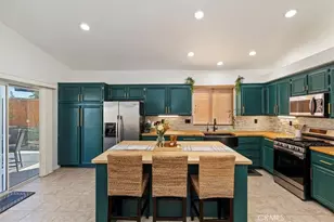 22686 Hannah Ct, Corona, CA 92883 - Photo 3