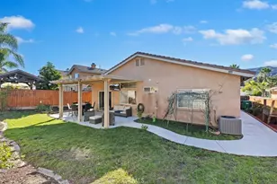 22686 Hannah Ct, Corona, CA 92883 - Photo 29
