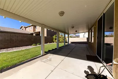 43749 Tahoe, Lancaster, CA 93536 - Photo 37