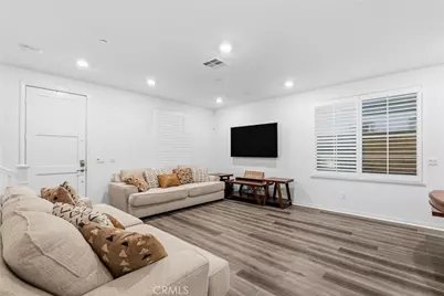 15185 Ridge, Fontana, CA 92336 - Photo 3