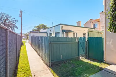 331 E Puente, Covina, CA 91723 - Photo 23