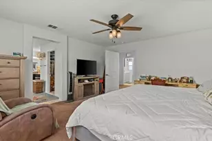 17948 Yellow Dock Way, San Bernardino, CA 92407 - Photo 31