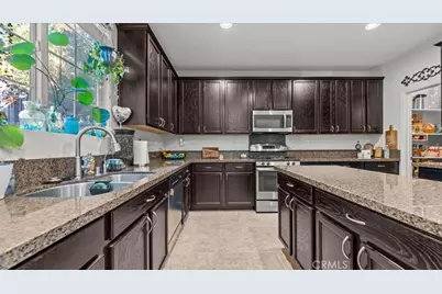 17948 Yellow Dock Way, San Bernardino, CA 92407 - Photo 19