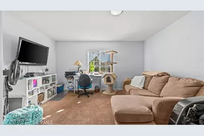 17948 Yellow Dock Way, San Bernardino, CA 92407 - Photo 27