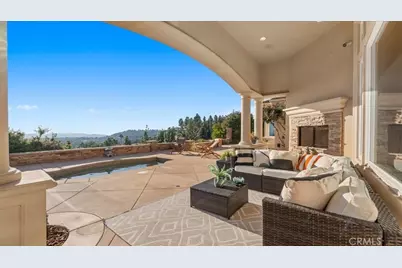 752 Valparaiso Drive, Claremont, CA 91711 - Photo 15