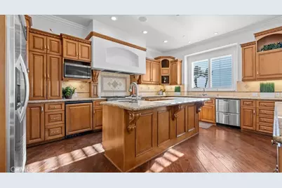 752 Valparaiso Drive, Claremont, CA 91711 - Photo 37