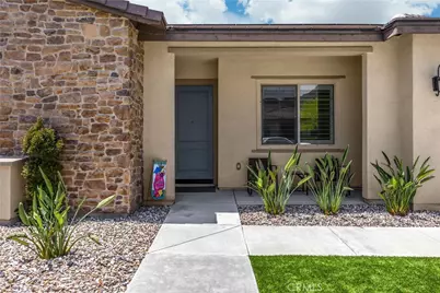 11638 Oakton Way, Corona, CA 92883 - Photo 3