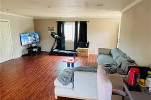 7411 Elsie, Los Angeles, CA 90001 - Photo 11