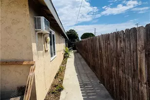 7411 Elsie, Los Angeles, CA 90001 - Photo 27