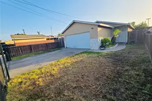 7411 Elsie, Los Angeles, CA 90001 - Photo 5