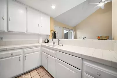 22421 Sherman Way #10, West Hills, CA 91307 - Photo 15