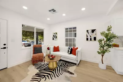 567 W Center, Pomona, CA 91768 - Photo 5