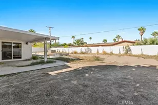 2384 E Rogers Rd, Palm Springs, CA 92262 - Photo 19