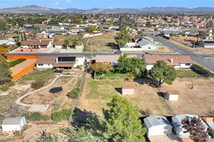 12718 Triple Tree Terrace, Victorville, CA 92392 - Photo 51