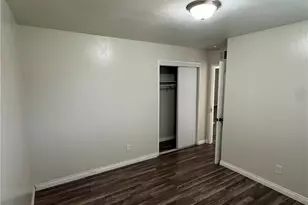 1600 W Robin Dr, Visalia, CA 93291 - Photo 11