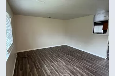 1600 W Robin Drive, Visalia, CA 93291 - Photo 5