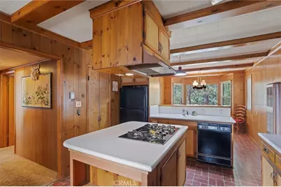 38992 Bayview Lane, Big Bear Lake, CA 92315 - Photo 7