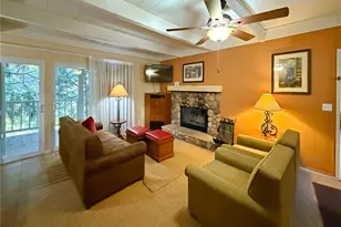 196 114 Rockledge Ln, Lake Arrowhead, CA 92352 - Photo 5