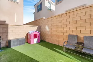 5313 Teramo, Fontana, CA 92336 - Photo 33