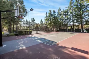 5313 Teramo, Fontana, CA 92336 - Photo 45