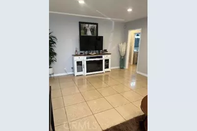 9917 Van Ruiten, Bellflower, CA 90706 - Photo 3