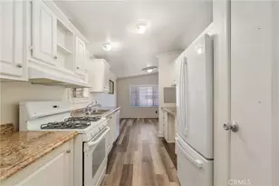 1895 W Devonshire Ave, Hemet, CA 92545 - Photo 13